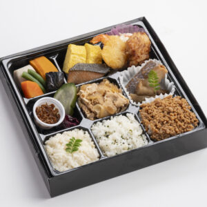 9.三種のごはんと海老フライの九重幕の内弁当