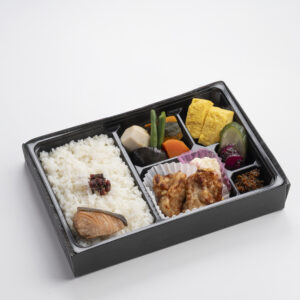 2.鮭の幽庵と唐揚げ幕の内弁当