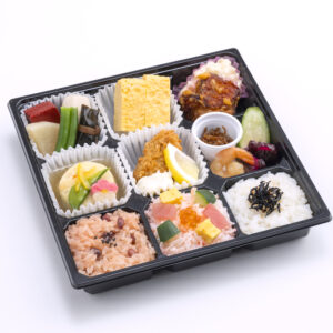 115.「冬限定」3種のご飯と牡蠣フライの彩り九重幕の内弁当