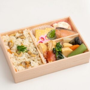 101.「春限定」あさりご飯と鶏の天ぷらの旬菜幕の内弁当