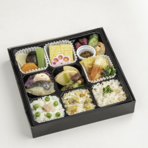 102.「春限定」3種ご飯と鰆西京焼きの彩り九重幕の内弁当