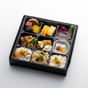 108.「秋限定」3種のご飯と秋の彩り九重幕の内弁当【販売期間: 9月〜11月】